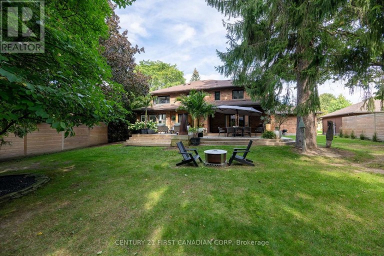 86 TOBIN COURT, London South (South C), Ontario, N6K3Y4