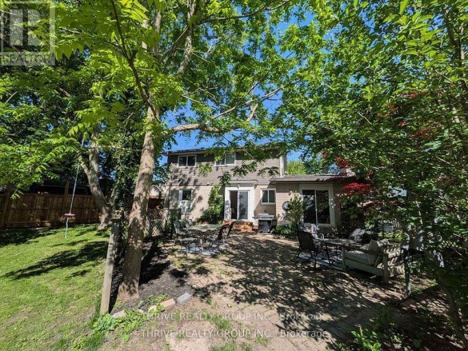19 KENDALL COURT, London North (North G), Ontario, N5X1E4