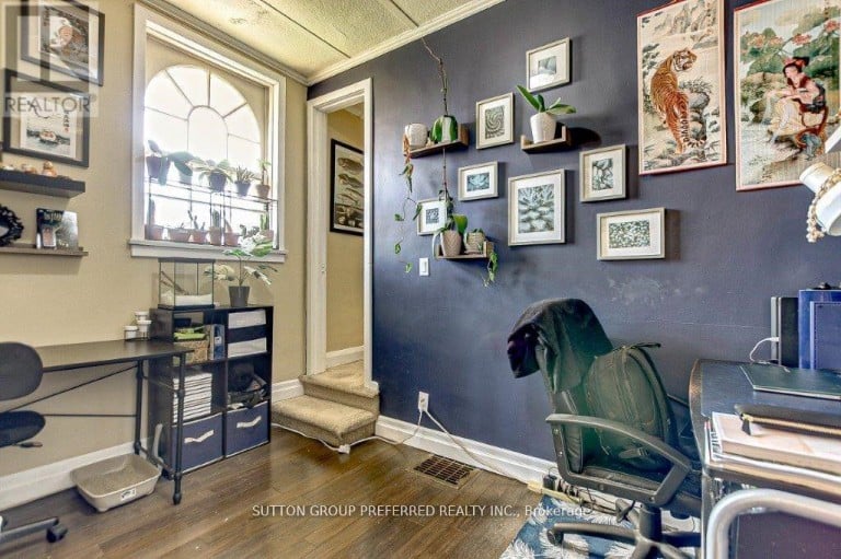 73 FIFTH AVENUE, St. Thomas, Ontario, N5R4C9