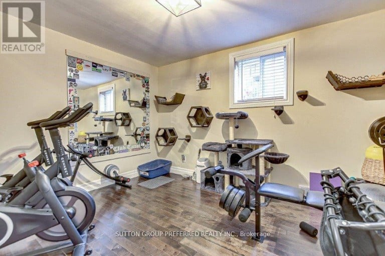 73 FIFTH AVENUE, St. Thomas, Ontario, N5R4C9
