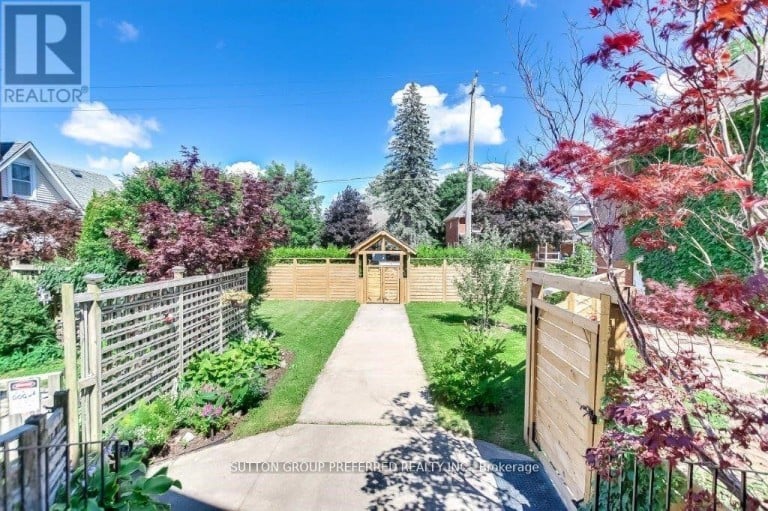 73 FIFTH AVENUE, St. Thomas, Ontario, N5R4C9