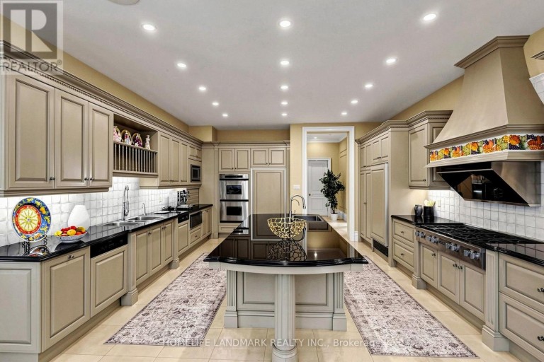 25 THE BRIDLE PATH, Toronto (Bridle Path-Sunnybrook-York Mills), Ontario, M2L1C9