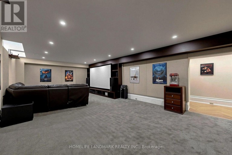 25 THE BRIDLE PATH, Toronto (Bridle Path-Sunnybrook-York Mills), Ontario, M2L1C9