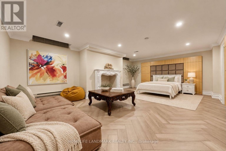 25 THE BRIDLE PATH, Toronto (Bridle Path-Sunnybrook-York Mills), Ontario, M2L1C9