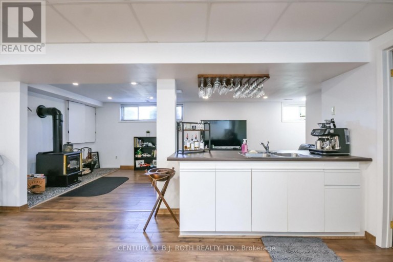 671 SIMCOE ROAD, Bradford West Gwillimbury (Bradford), Ontario, L3Z4B4