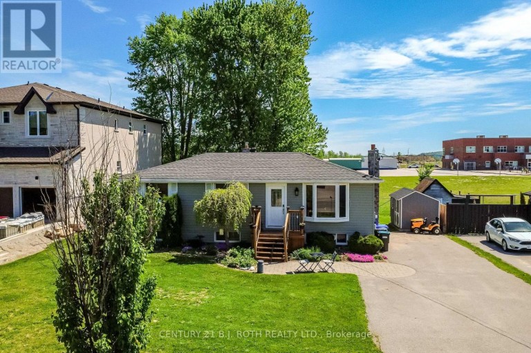 671 SIMCOE ROAD, Bradford West Gwillimbury (Bradford), Ontario, L3Z4B4