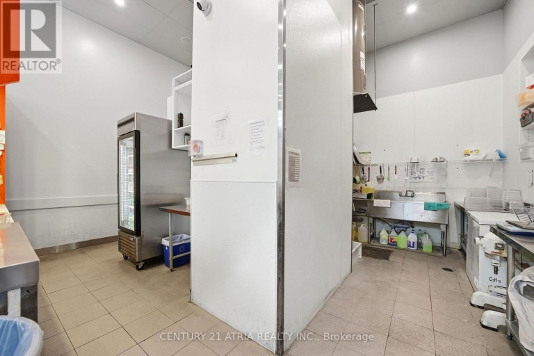 J104 - 90 WESTON ROAD, Toronto (Junction Area), Ontario, M6N0A6