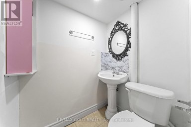 16 REGIS CIRCLE Brampton (Vales of Castlemore North) Ontario photo 32
