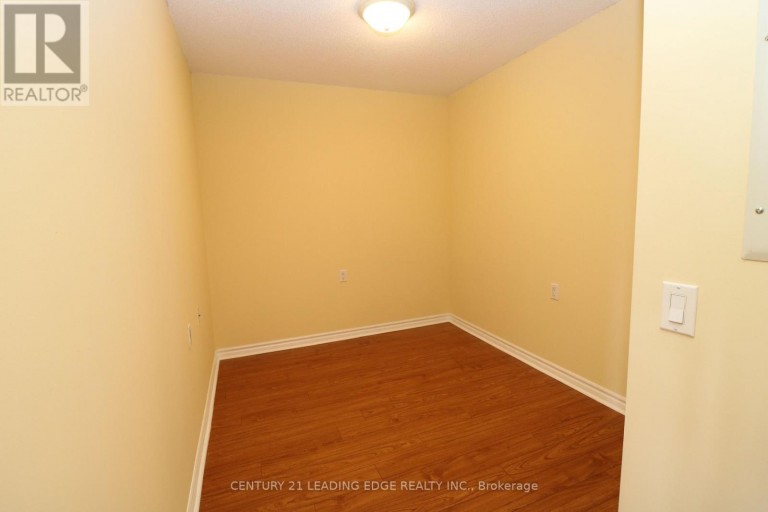 305 - 4640 KIMBERMOUNT AVENUE, Mississauga (Central Erin Mills), Ontario, L5M5W6