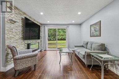 74 - 65 GLAMIS ROAD Cambridge Ontario photo 14