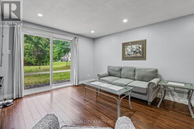 74 - 65 GLAMIS ROAD Cambridge Ontario photo 15