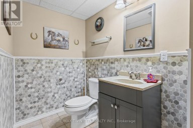 74 - 65 GLAMIS ROAD Cambridge Ontario photo 26