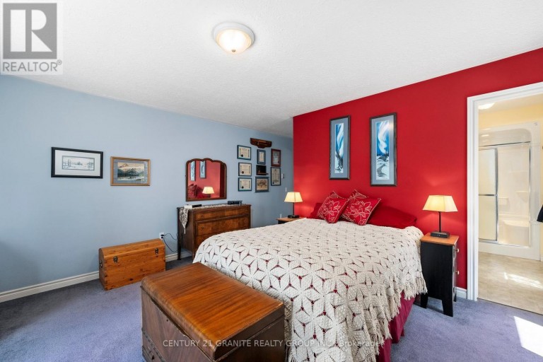 54 CEDAR DRIVE, Hastings Highlands (Herschel Ward), Ontario, K0L1C0