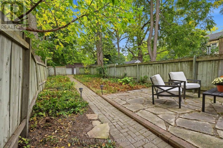 28 STANLEY STREET, London South (South F), Ontario, N6C1B1