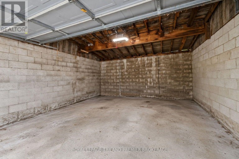28 STANLEY STREET, London South (South F), Ontario, N6C1B1