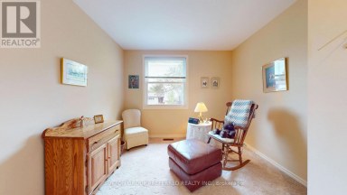 573 JAMAICA COURT London South (South M) Ontario photo 29
