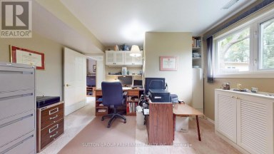 573 JAMAICA COURT London South (South M) Ontario photo 36
