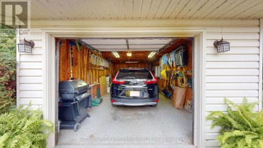 573 JAMAICA COURT London South (South M) Ontario photo 6