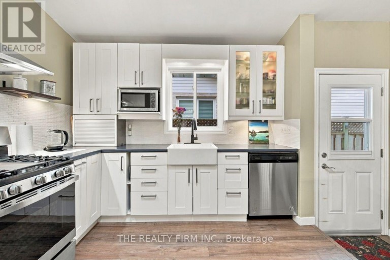 177 BOURNEMOUTH DRIVE, London East (East I), Ontario, N5V4S8