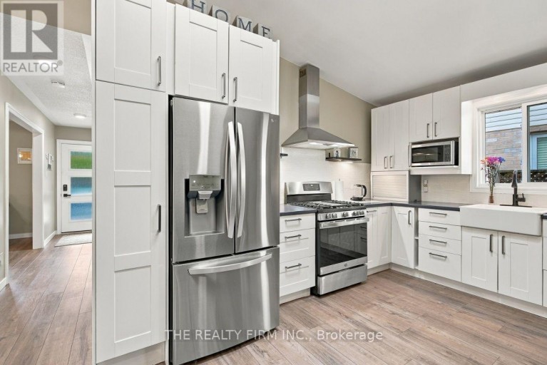 177 BOURNEMOUTH DRIVE, London East (East I), Ontario, N5V4S8