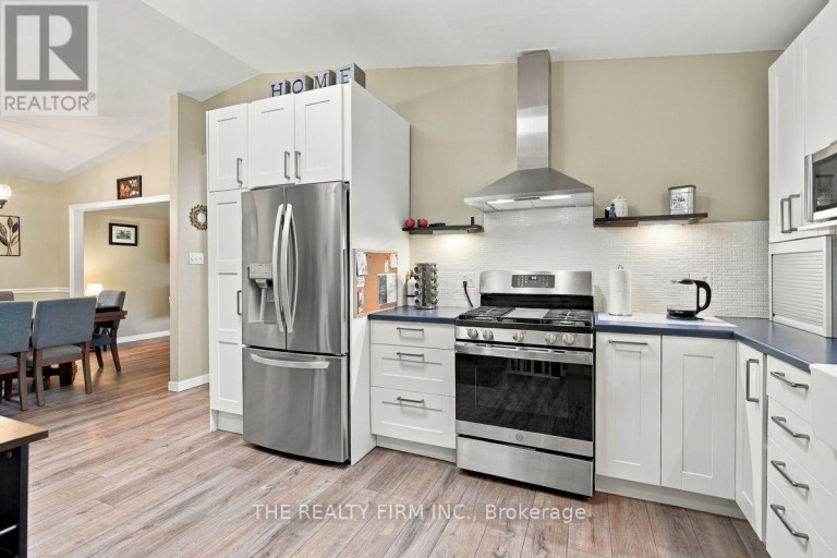 177 BOURNEMOUTH DRIVE, London East (East I), Ontario, N5V4S8