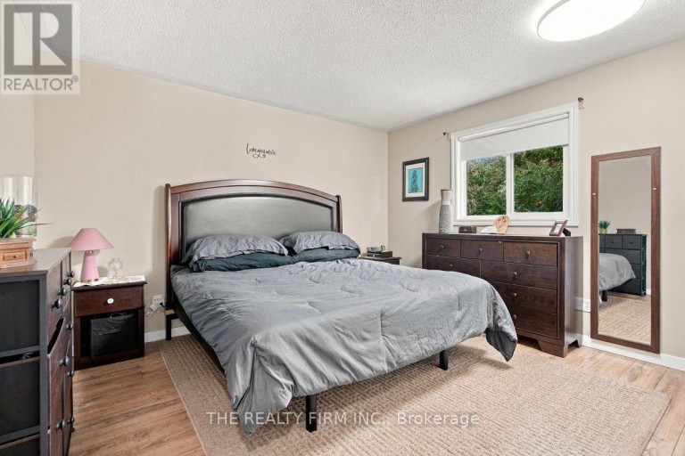 177 BOURNEMOUTH DRIVE, London East (East I), Ontario, N5V4S8