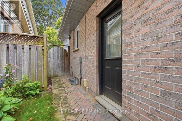 177 BOURNEMOUTH DRIVE, London East (East I), Ontario, N5V4S8