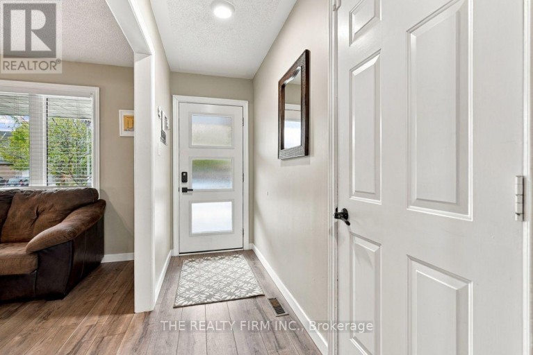 177 BOURNEMOUTH DRIVE, London East (East I), Ontario, N5V4S8