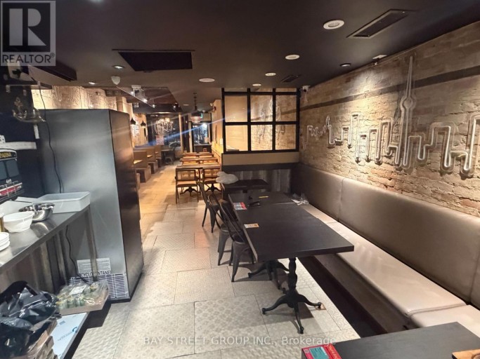 409 SPADINA AVENUE, Toronto (Kensington-Chinatown), Ontario, M5T2G6