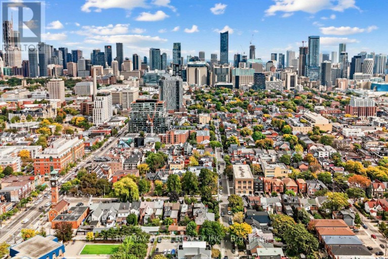 90 OXFORD STREET, Toronto (Kensington-Chinatown), Ontario, M5T1P3