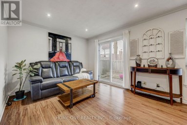 39 - 44 CHESTER LE BOULEVARD Toronto (L'Amoreaux) Ontario photo 14
