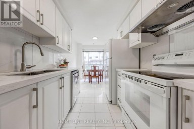 39 - 44 CHESTER LE BOULEVARD Toronto (L'Amoreaux) Ontario photo 22