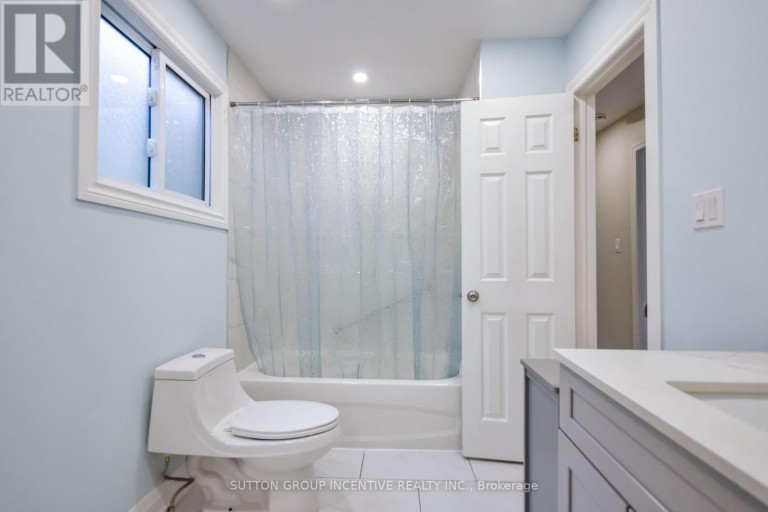 33B CUNDLES ROAD E, Barrie (Cundles East), Ontario, L4M2Z6