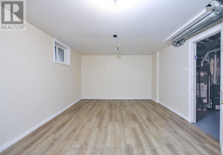 33B CUNDLES ROAD E, Barrie (Cundles East), Ontario, L4M2Z6