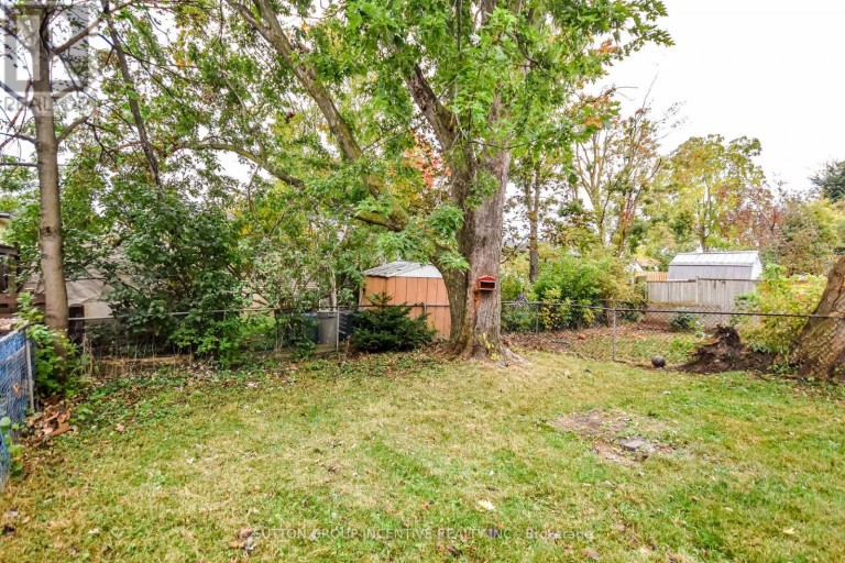 33B CUNDLES ROAD E, Barrie (Cundles East), Ontario, L4M2Z6