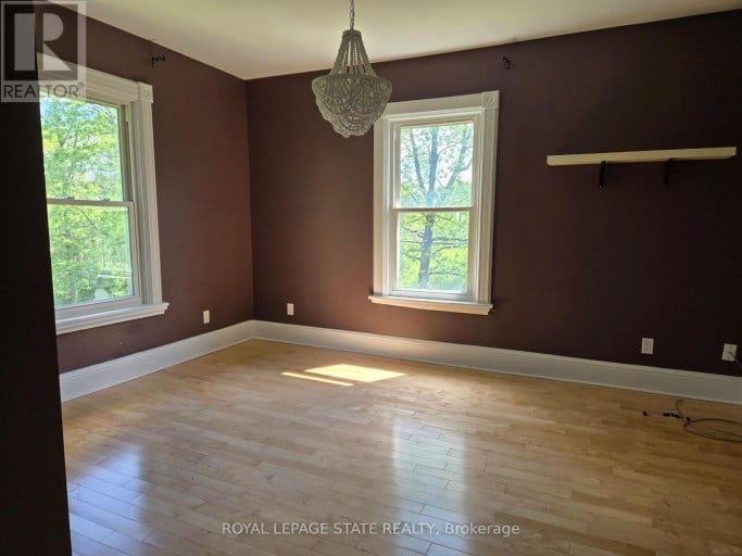 2087 GOVERNORS ROAD, Hamilton, Ontario, L0R1J0