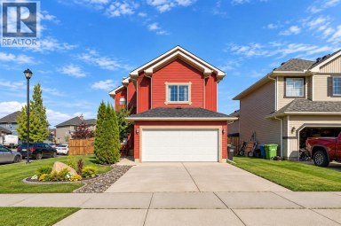 1412 Bayside Avenue SW Airdrie Alberta photo 1