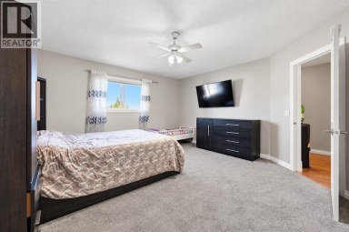 1412 Bayside Avenue SW Airdrie Alberta photo 25