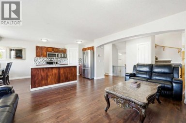 1412 Bayside Avenue SW Airdrie Alberta photo 7