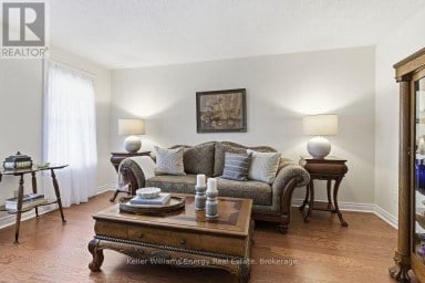 602 CARLISLE STREET Cobourg Ontario photo 4