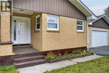 44 Nelson Street Miramichi New Brunswick photo 3