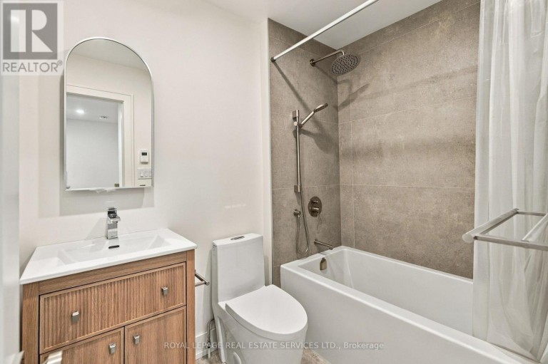 53 - 400 MISSISSAUGA VALLEY BOULEVARD, Mississauga (Mississauga Valleys), Ontario, L5A3N6