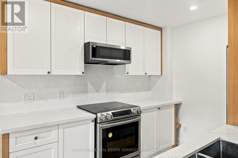 53 - 400 MISSISSAUGA VALLEY BOULEVARD, Mississauga (Mississauga Valleys), Ontario, L5A3N6