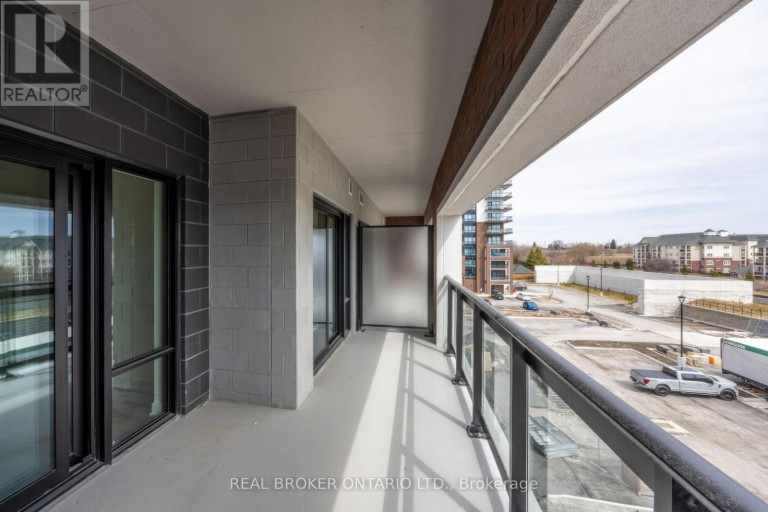 402 - 51 CLARINGTON BOULEVARD, Clarington (Bowmanville), Ontario, L1C7J8