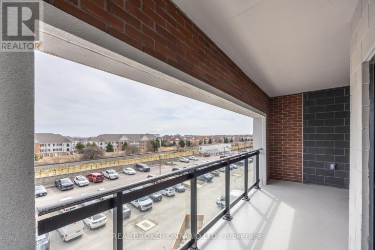 402 - 51 CLARINGTON BOULEVARD, Clarington (Bowmanville), Ontario, L1C7J8