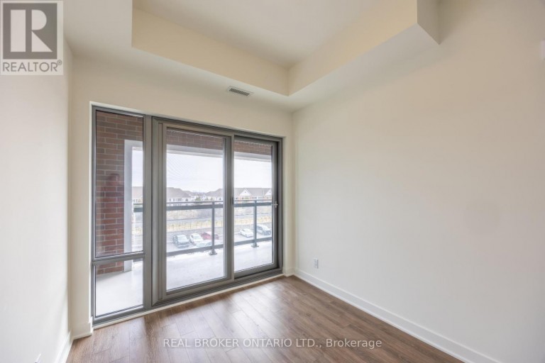 402 - 51 CLARINGTON BOULEVARD, Clarington (Bowmanville), Ontario, L1C7J8