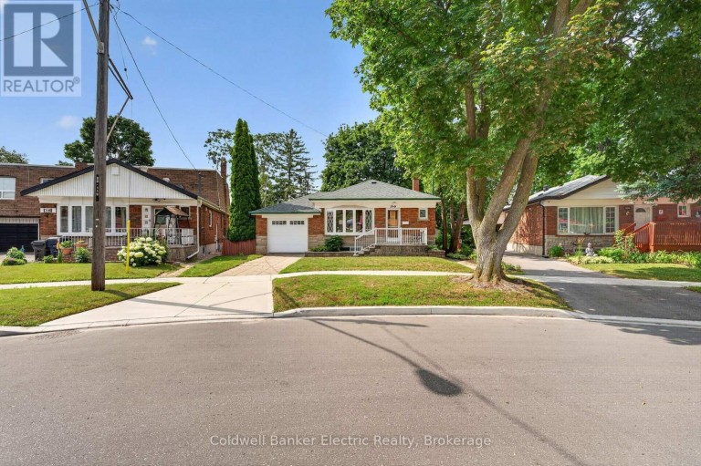 40 WORTHAM DRIVE, Toronto (Woburn), Ontario, M1G1W4