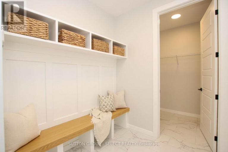 88 OPTIMIST DRIVE, Southwold, Ontario, N5P3T2