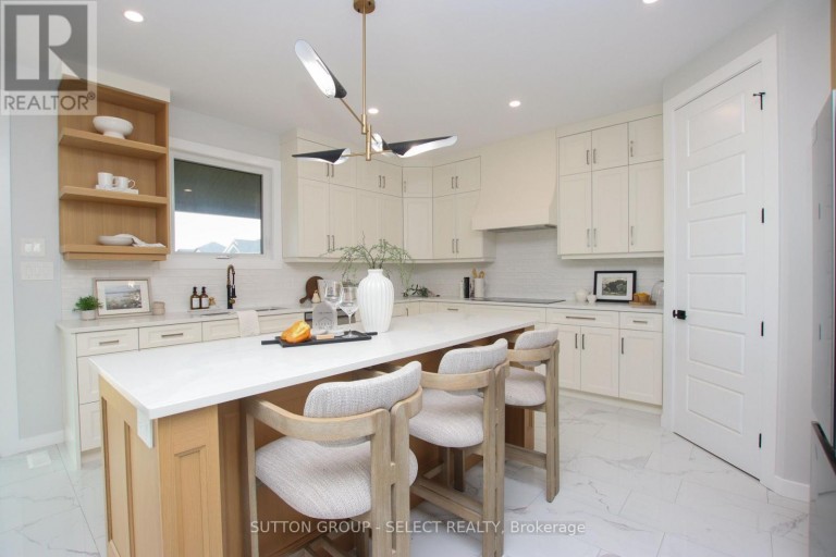 88 OPTIMIST DRIVE, Southwold, Ontario, N5P3T2