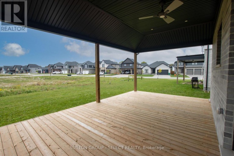 88 OPTIMIST DRIVE, Southwold, Ontario, N5P3T2